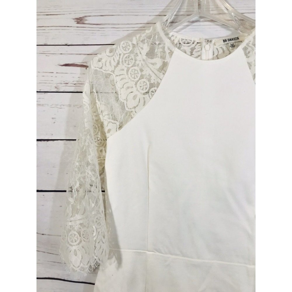 BB Dakota Dress Womens Sz Medium White Off-White Lace Wedding Short New NYE - Picture 5 of 11